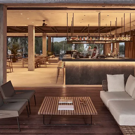 Theros - Adults Only Otel 5*