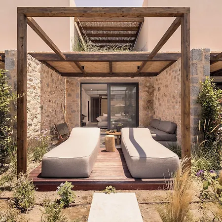 Theros - Adults Only Otel 5*