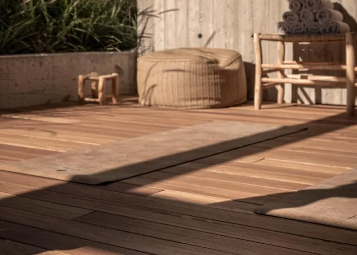 Theros - Adults Only Кос